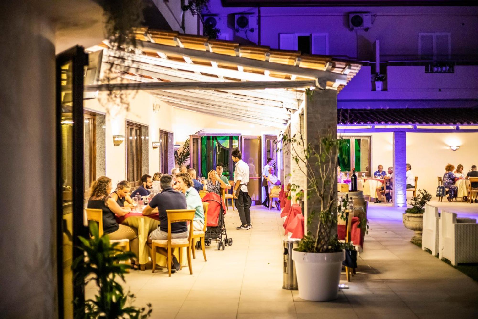 Hotel Calabrisella Calabria Exterior photo